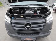 Mercedes-Benz Sprinter 18