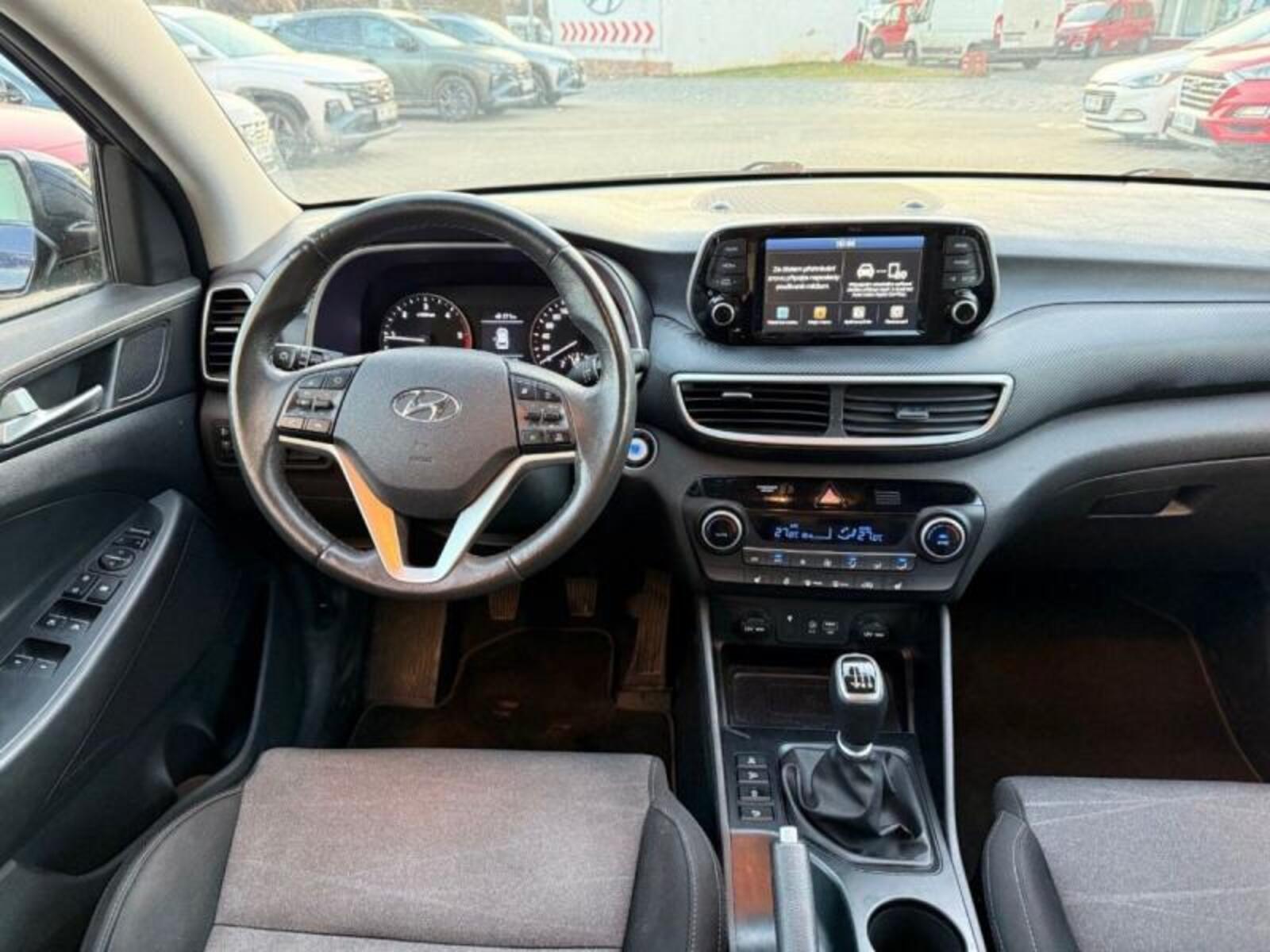 Hyundai Tucson 8