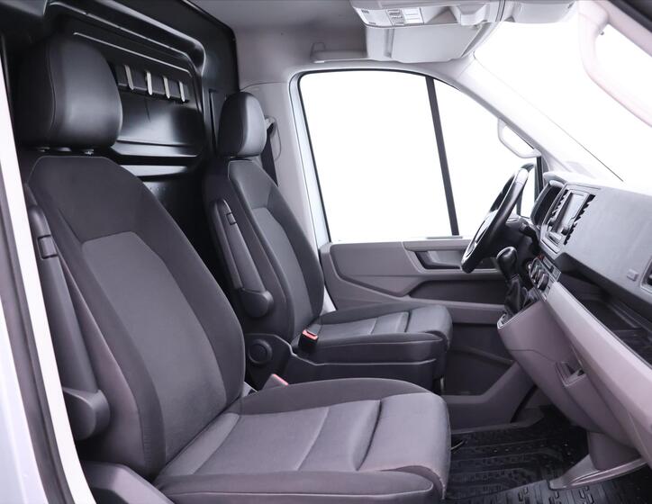 Volkswagen Crafter 11