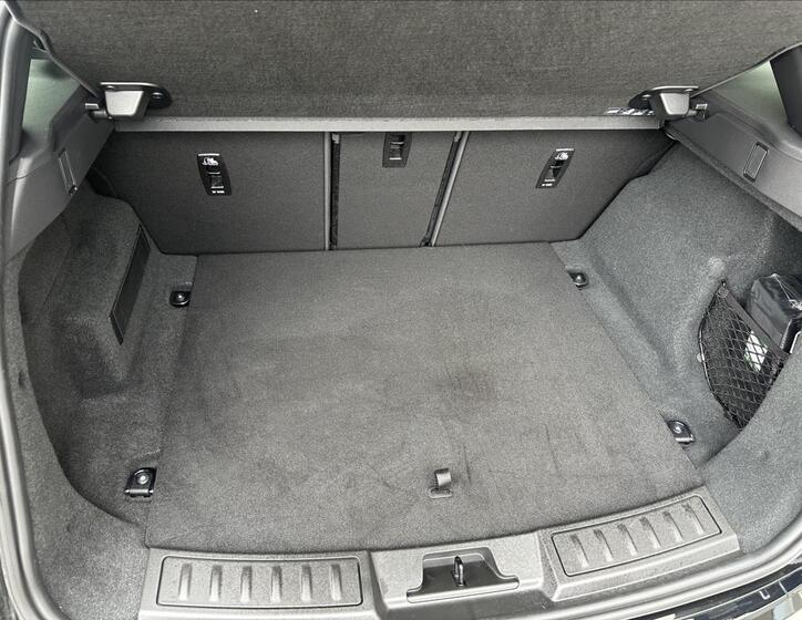 Land Rover Range Rover Evoque 11