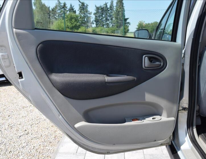 Renault Scénic 25