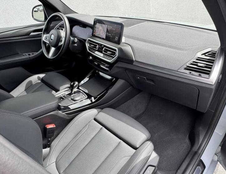 BMW X3 9