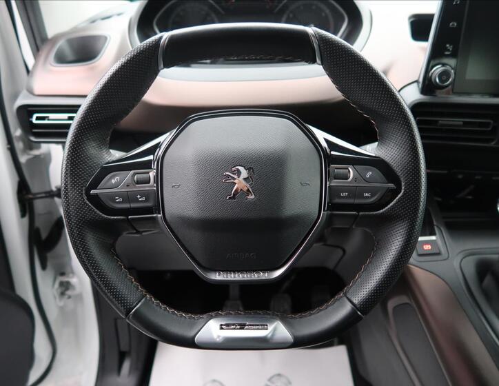 Peugeot Rifter 15