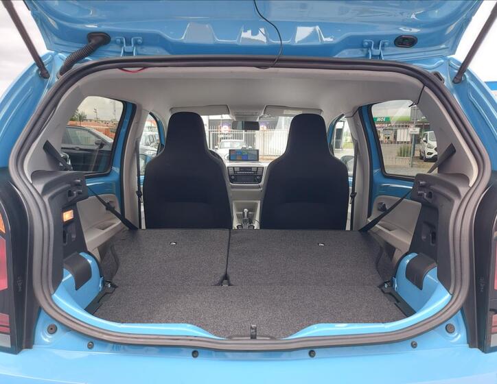 Volkswagen e-up! 19
