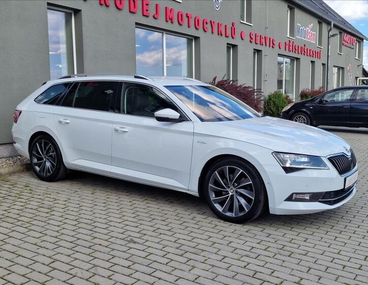 Škoda Superb 2