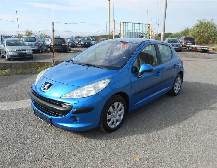 Peugeot 207 1