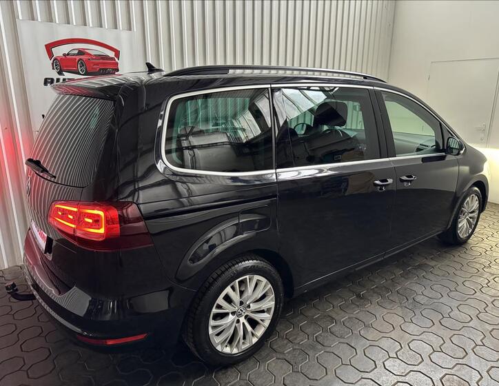 Volkswagen Sharan 8