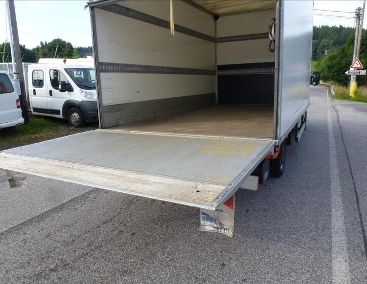 Renault Master 17