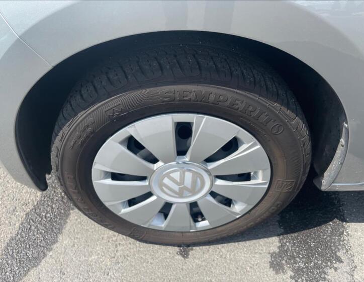 Volkswagen up! 18