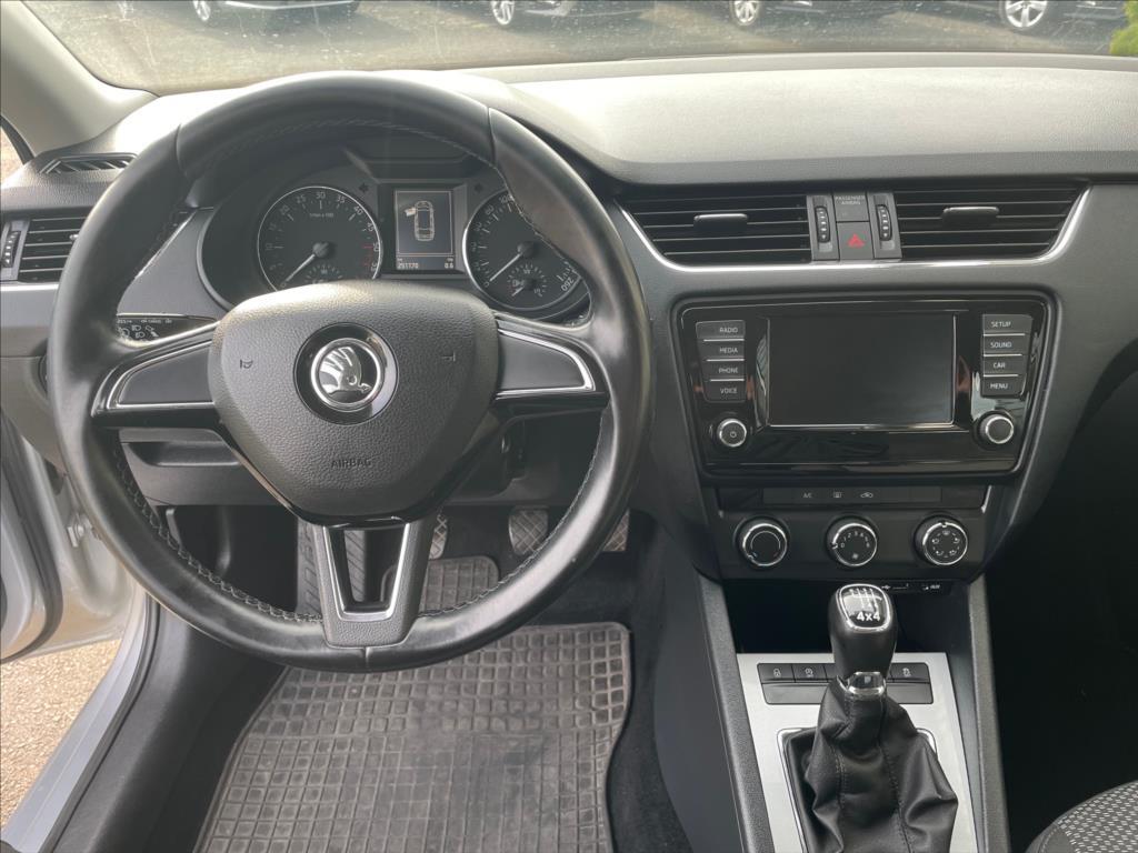 Škoda Octavia 13