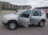Dacia Duster 14