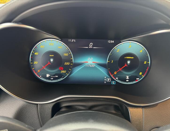Mercedes-Benz GLC 7