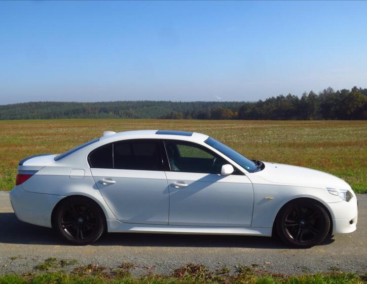 BMW Řada 5 8