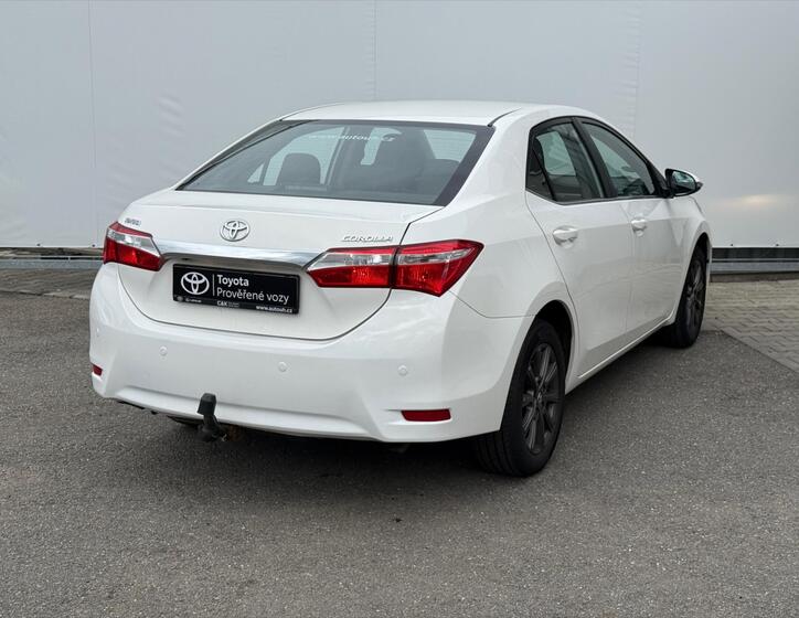 Toyota Corolla 6