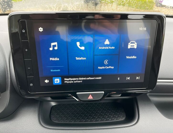 Toyota Yaris 21