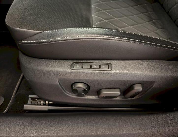 Škoda Superb 22