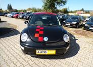 Volkswagen New Beetle 3