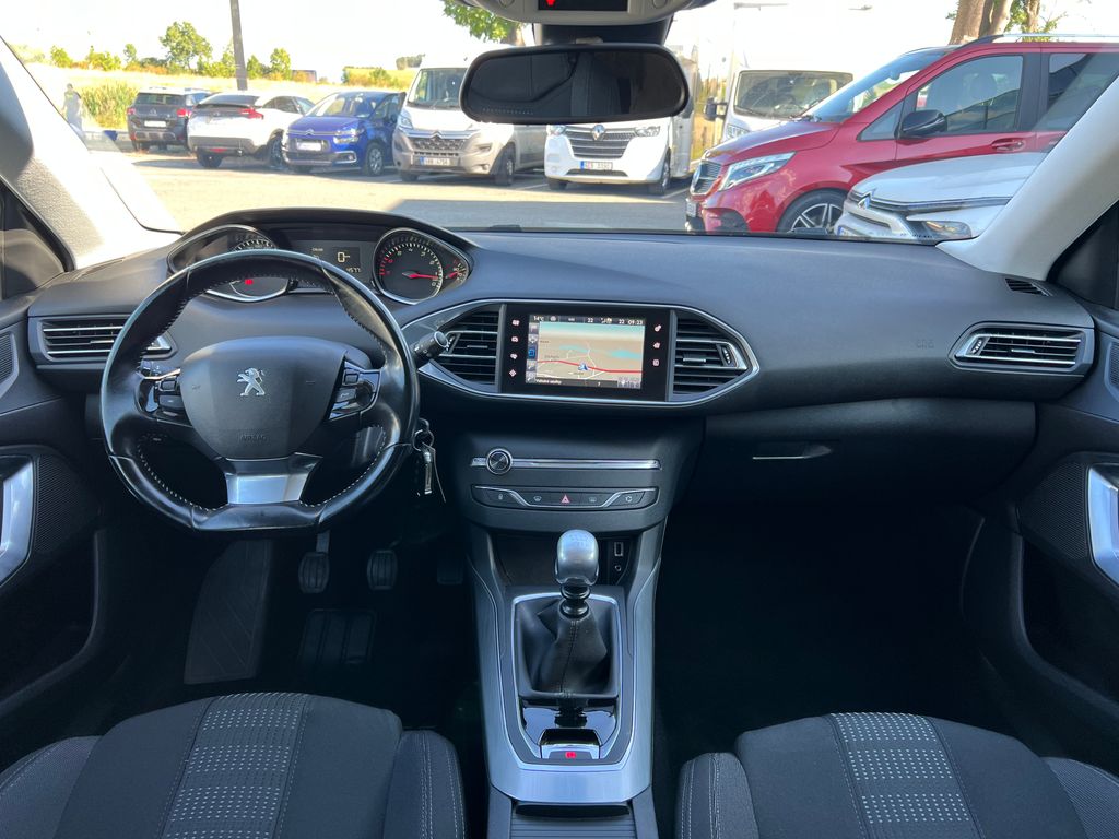 Peugeot 308