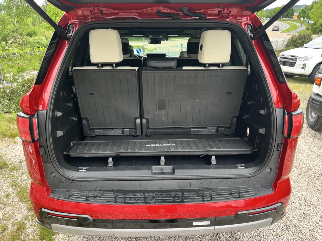 Toyota Sequoia