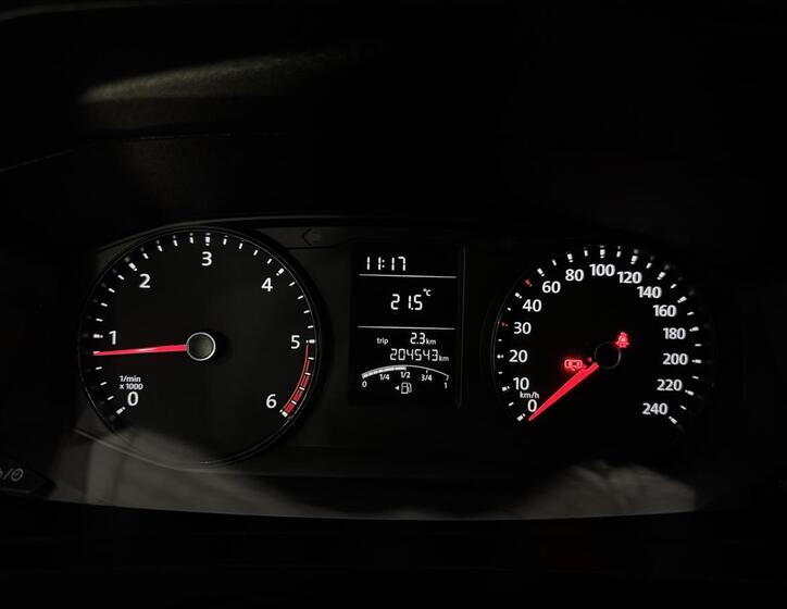 Volkswagen Transporter 18
