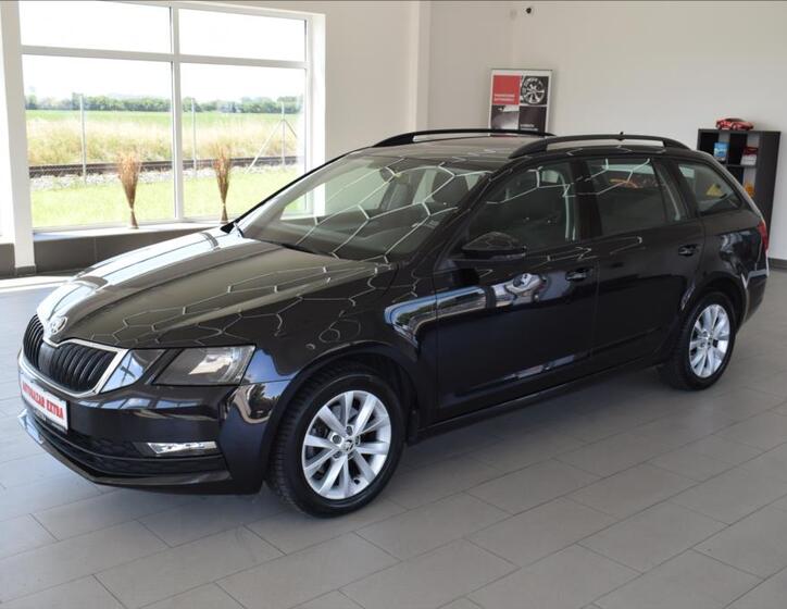 Škoda Octavia 1