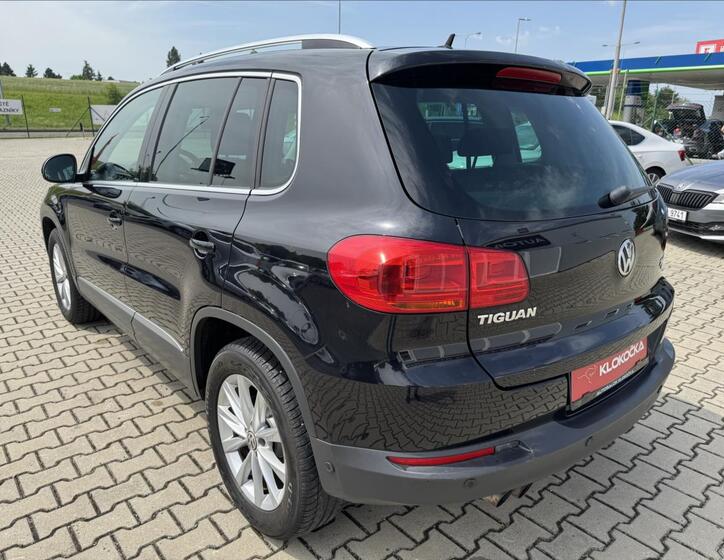 Volkswagen Tiguan 7