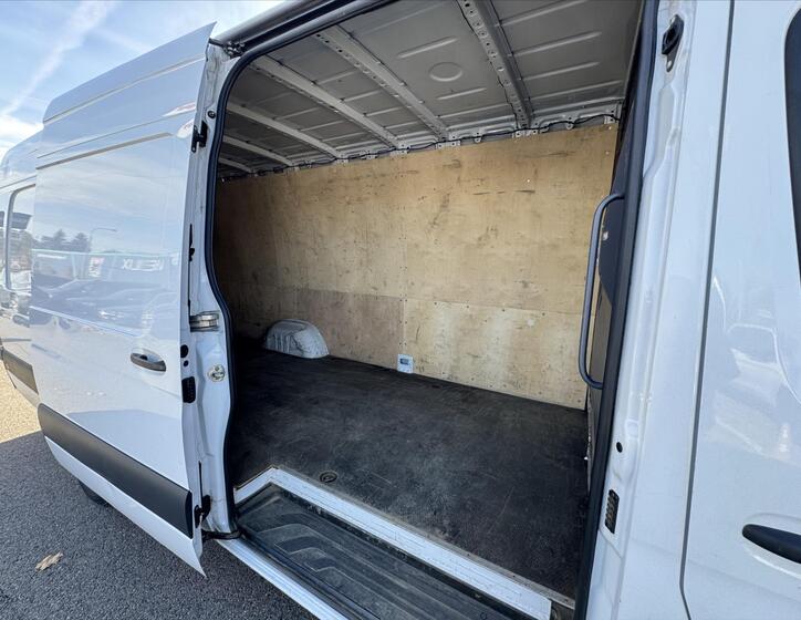 Mercedes-Benz Sprinter 15