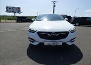 Opel Insignia 8