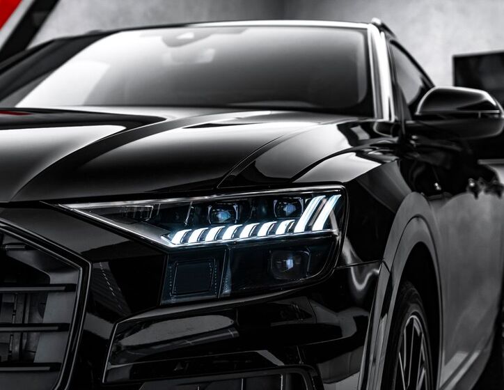 Audi Q8 9