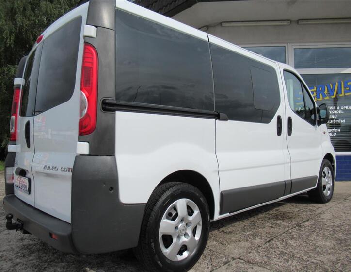Opel Vivaro 5