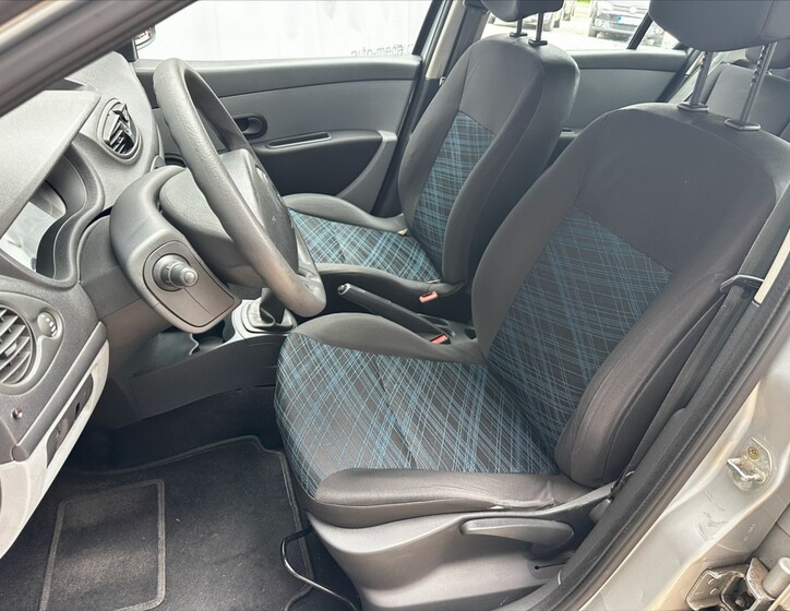 Renault Clio 10