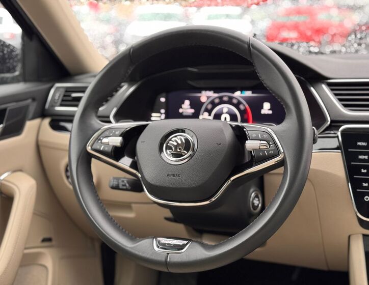 Škoda Superb 22