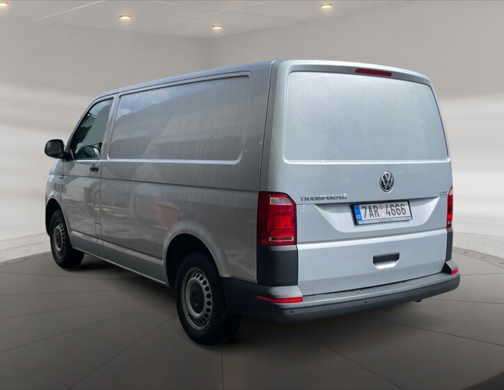 Volkswagen Transporter 4