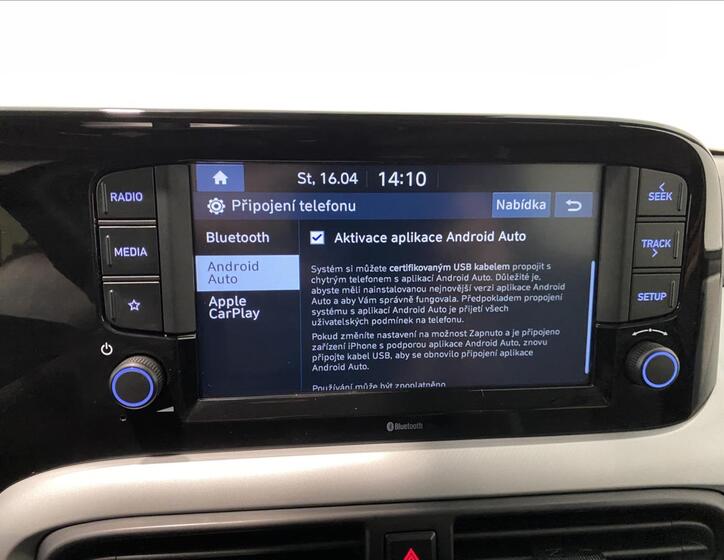 Hyundai i10 16