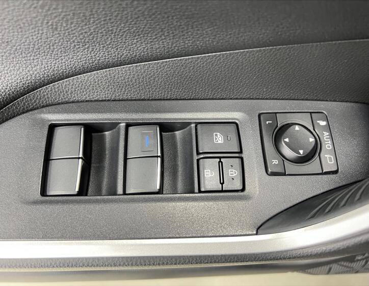Toyota RAV4 23