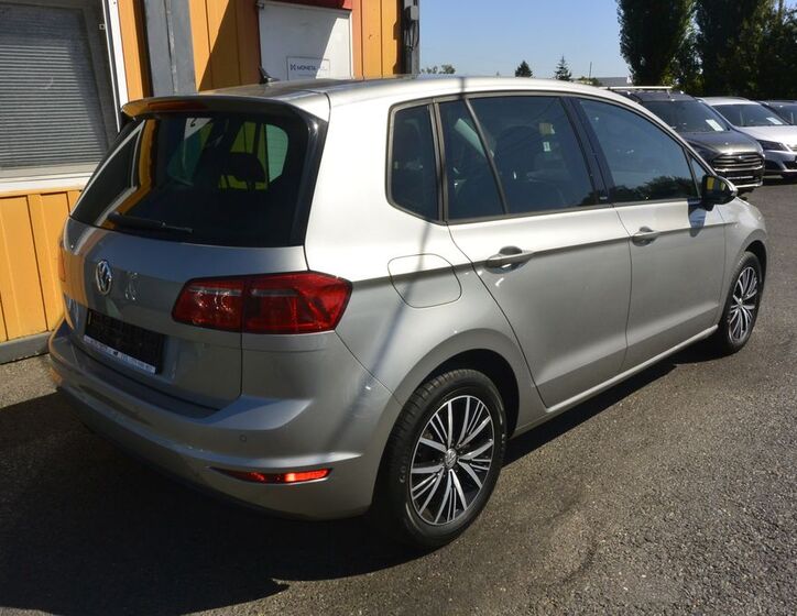 Volkswagen Golf Sportsvan 5