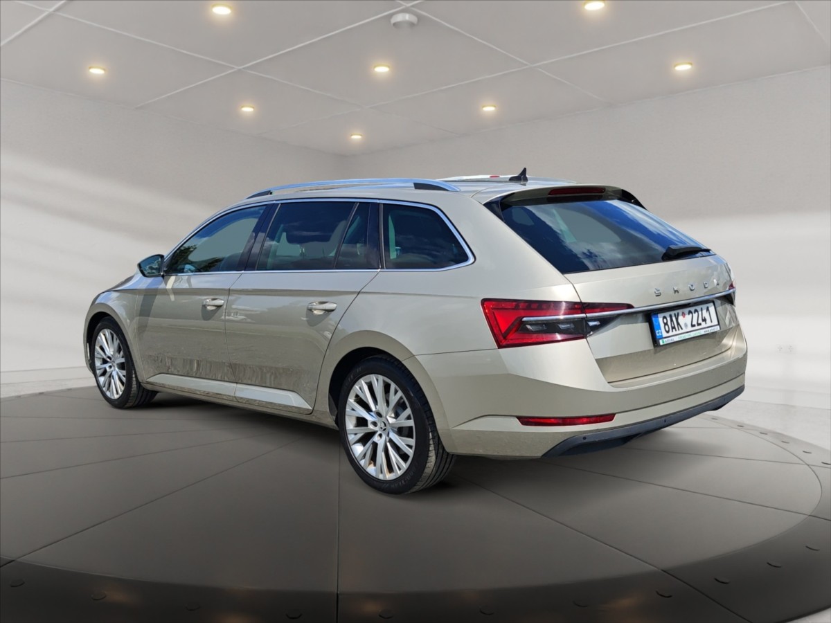 Škoda Superb