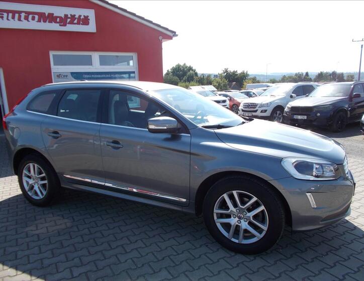 Volvo XC60 7