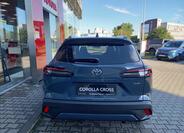Toyota Corolla Cross 5