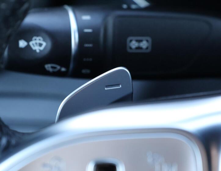 Mercedes-Benz GLC 28