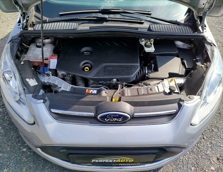 Ford C-MAX 42