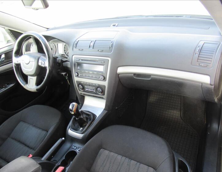 Škoda Octavia 18