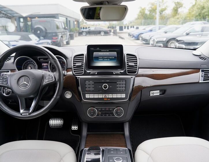 Mercedes-Benz GLE 32