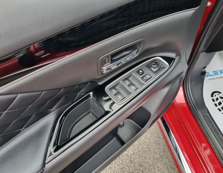 Mitsubishi Outlander 22