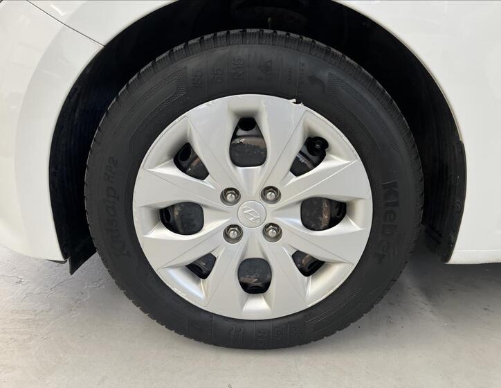 Hyundai i20 26