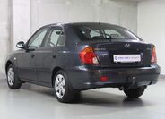 Hyundai Accent 7