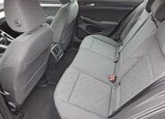 Volkswagen Golf 12