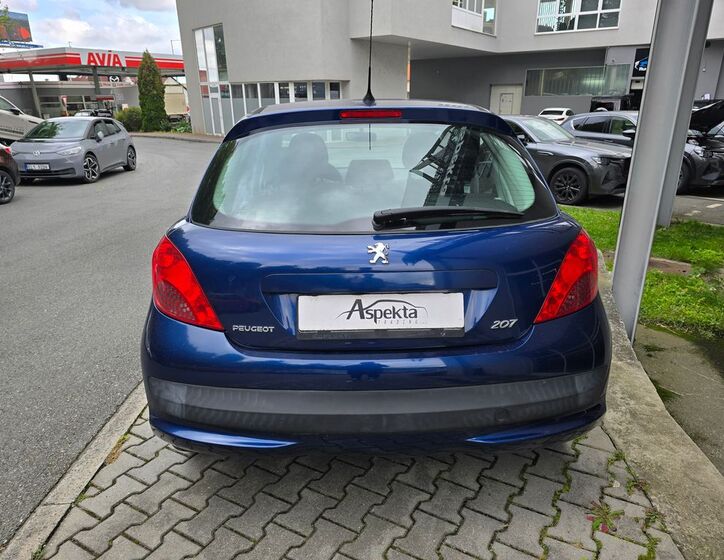 Peugeot 207 4
