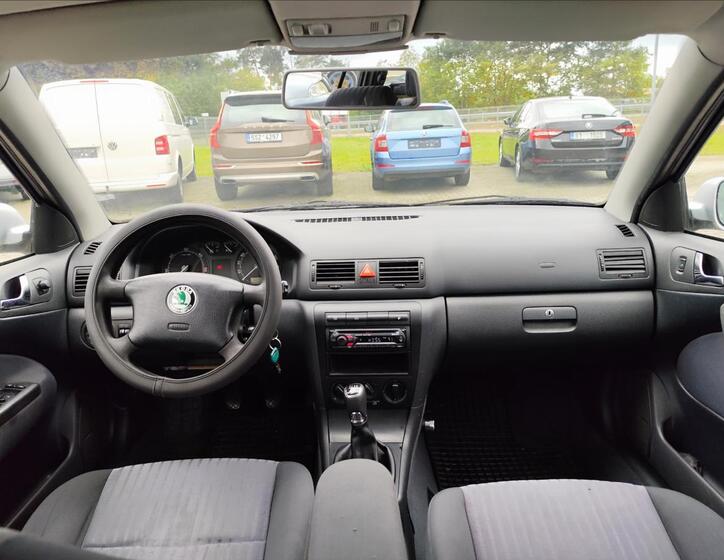 Škoda Octavia 10