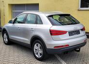 Audi Q3 11